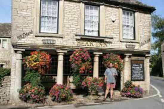 Bear Inn - Bisley Bisley  Kültér fotó